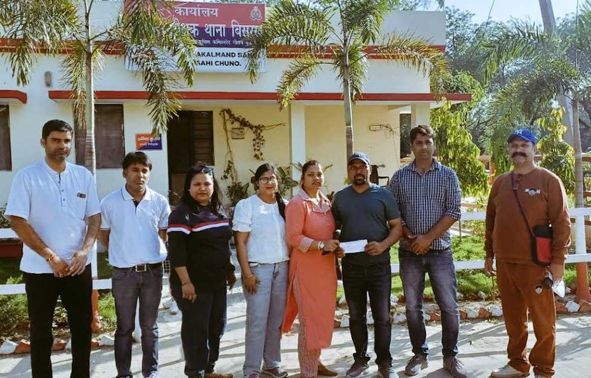 निजी स्कूलों पर किताबें व स्टेशनरी के नाम पर अभिभावकों का आर्थिक व मानसिक दोहन का आरोप